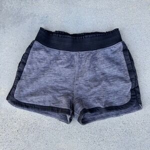 Lululemon Hotty Hot Shorts Grey Space Dye Black Smocked Waist Size 4